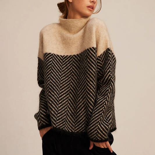 Isabelle – Trendy High-Neck Sweater